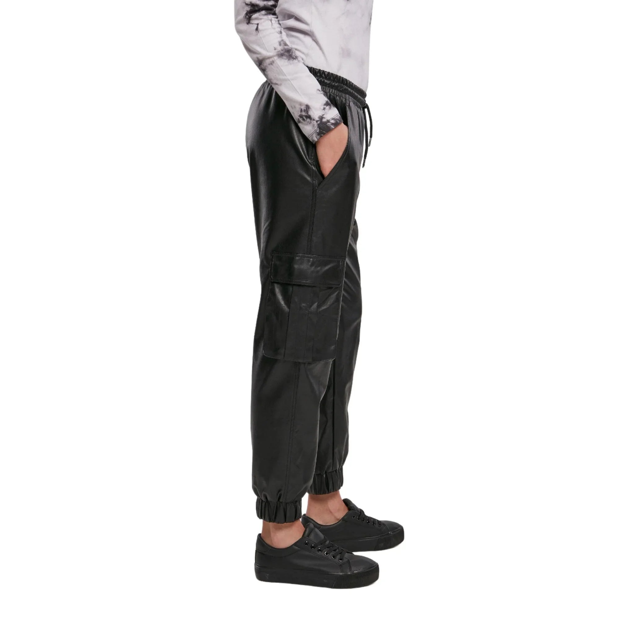 Stylish and Comfortable Leather Trousers Unisex - Perfect for All Seasons - TheBougees